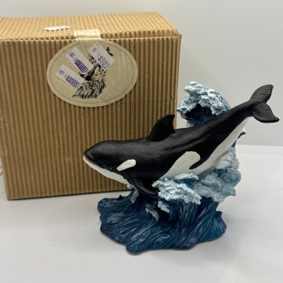 Vintage Russ Oceana Collectible‎ Figurine Killer Whale Riding Wave Signed - Picture 6 of 8